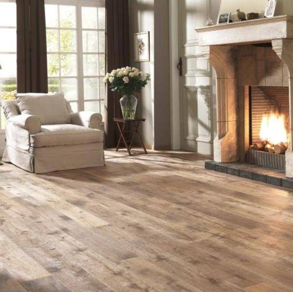 Parquet contrecoll� ch�ne vieilli rustique Farm antic, authentique !Achat en Boutique 100%BOIS M�rignac ou Bidart ou sur le site centpourcentboisshop.fr