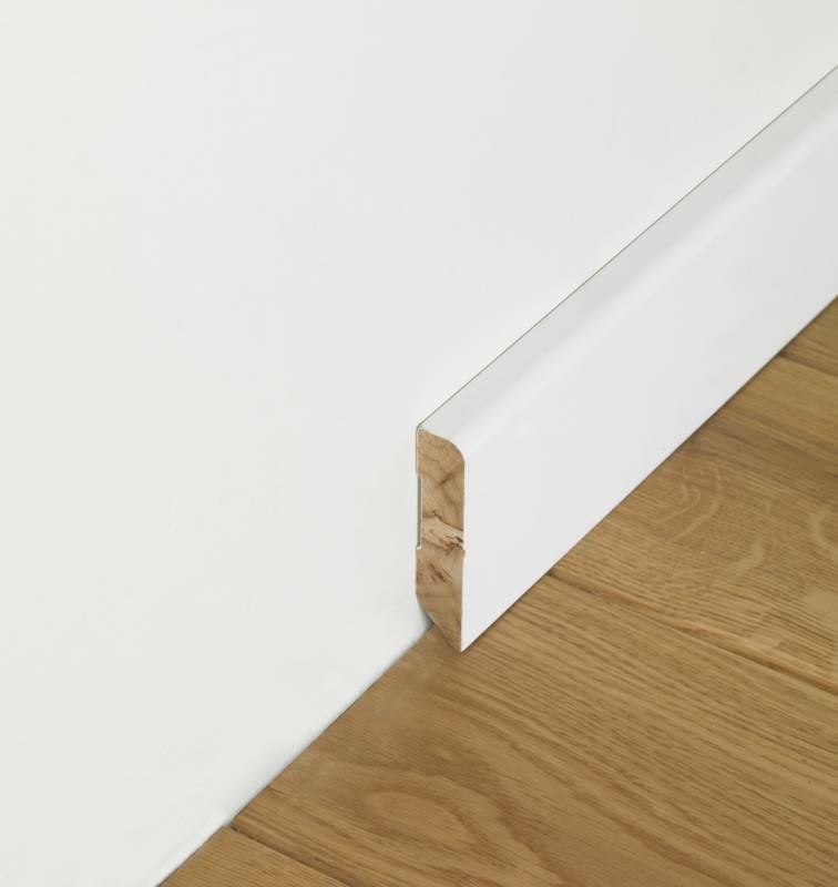 plinthe en cèdre massif prête à peindre