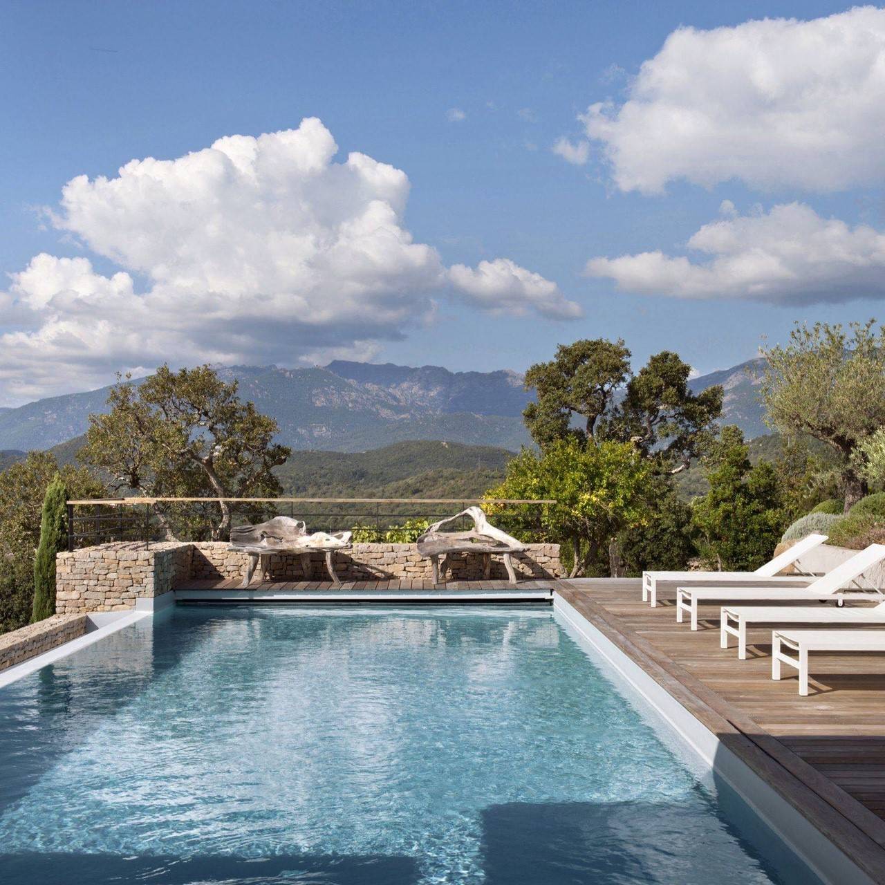 terrasse bois et pierre