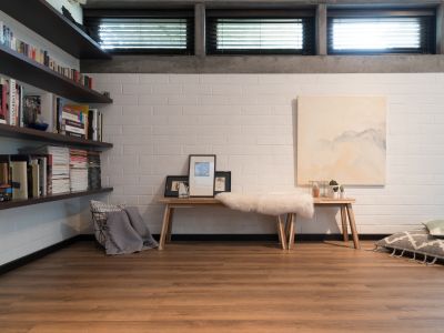 Parquet vinyle Garonne Barista léger brossage bibliothèque Anglet 100%Bois